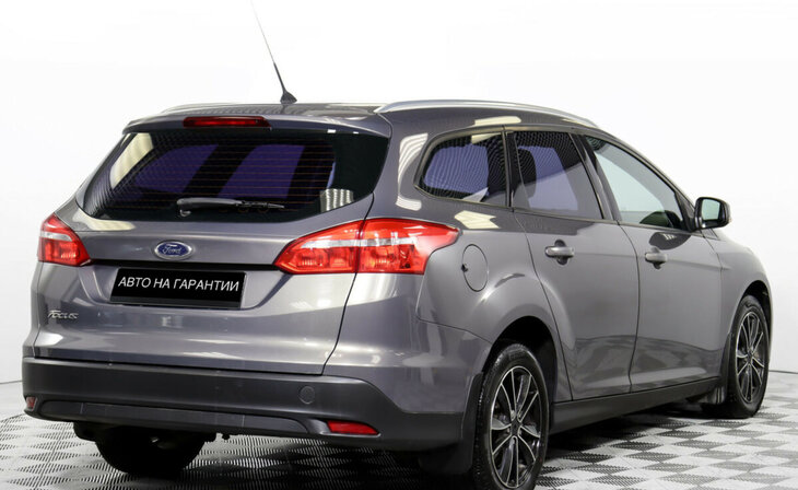 Ford Focus - Фото 4