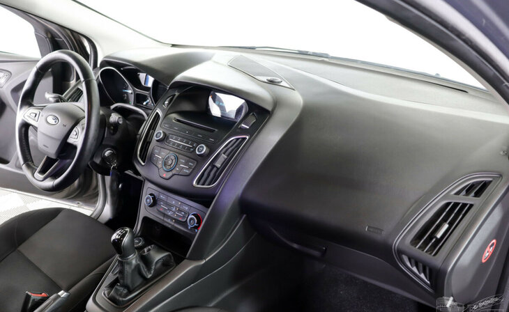 Ford Focus - Фото 7