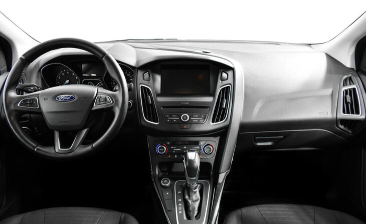 Ford Focus - Фото 9