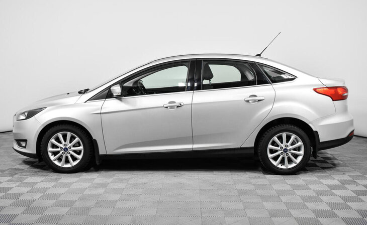 Ford Focus - Фото 2