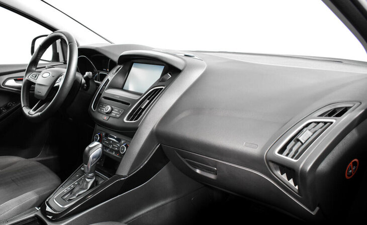 Ford Focus - Фото 8