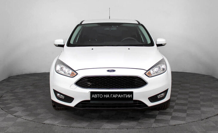 Ford Focus - Фото 1