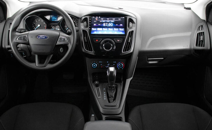 Ford Focus - Фото 6