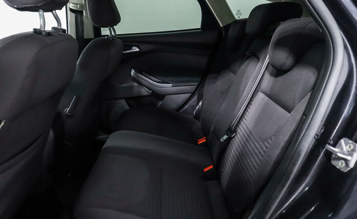 Ford Focus - Фото 9