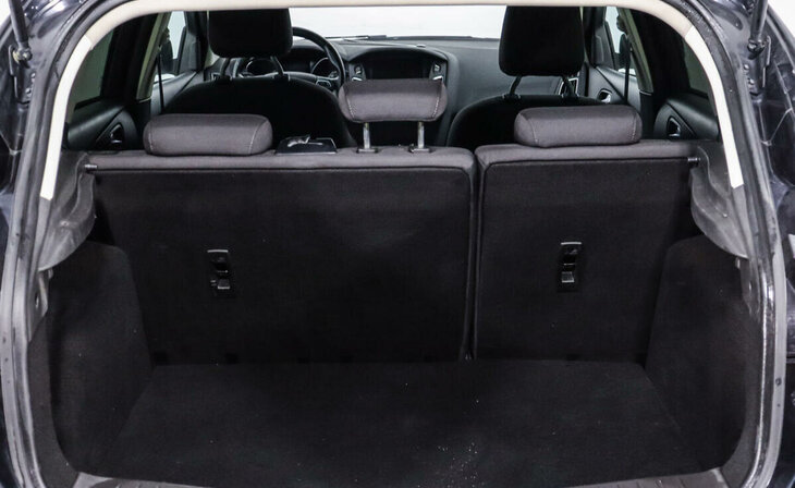 Ford Focus - Фото 10