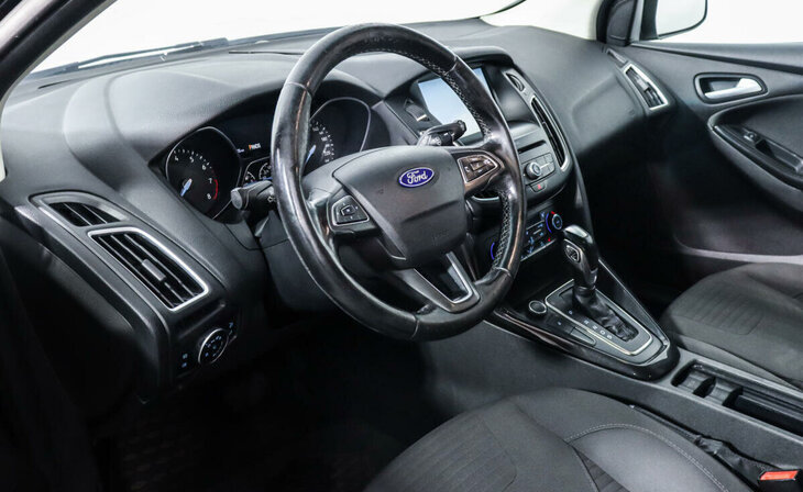 Ford Focus - Фото 6
