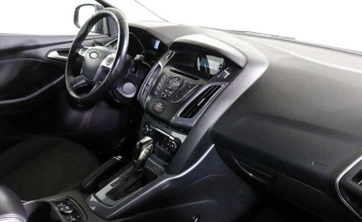 Ford Focus - Фото 6
