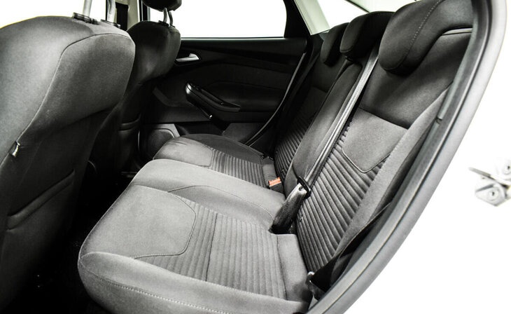 Ford Focus - Фото 8