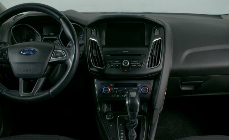 Ford Focus - Фото 6
