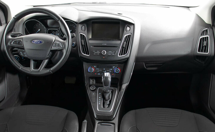 Ford Focus - Фото 7