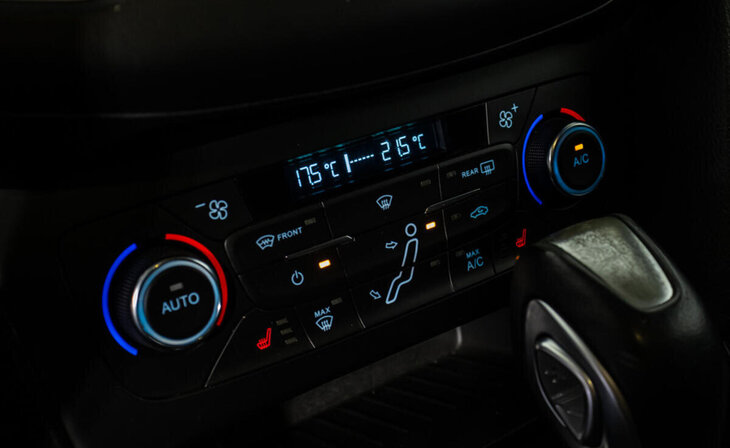 Ford Focus - Фото 9