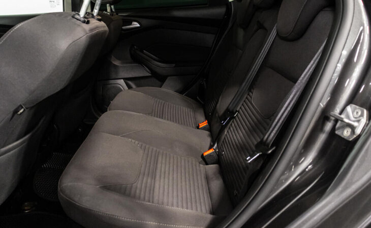 Ford Focus - Фото 12