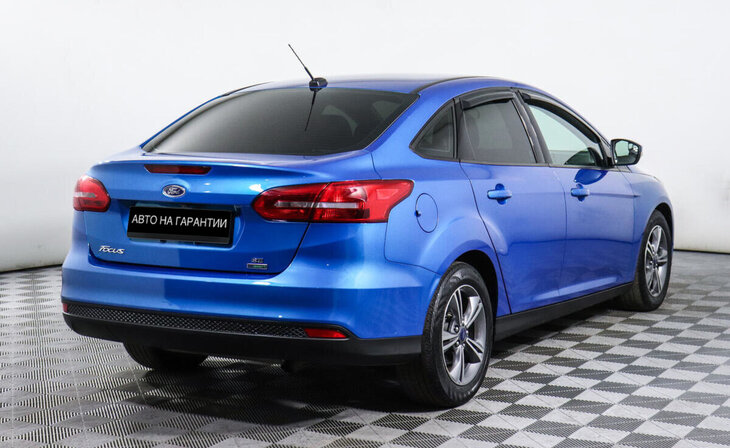 Ford Focus - Фото 2