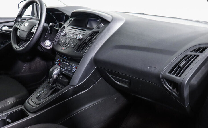 Ford Focus - Фото 4