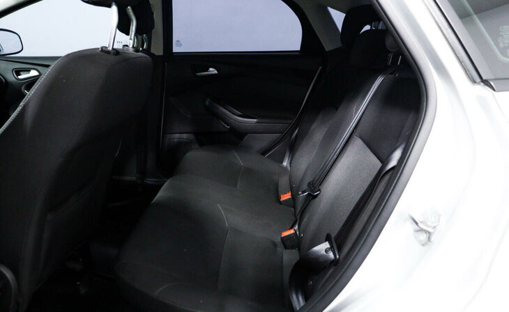 Ford Focus - Фото 11