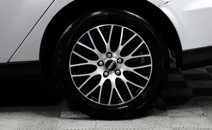 Ford Focus - Фото 6