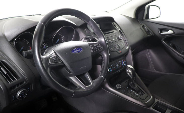 Ford Focus - Фото 6