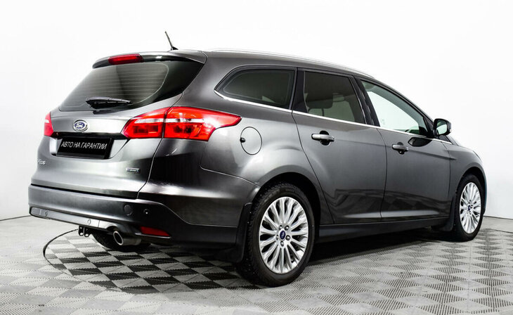Ford Focus - Фото 4