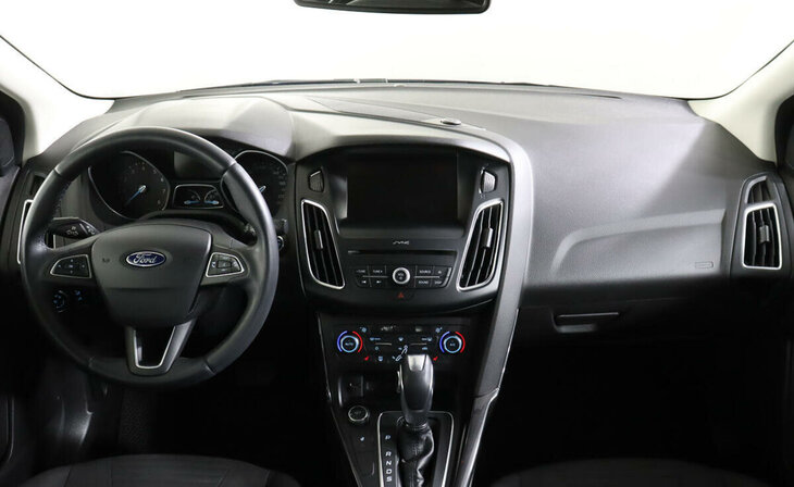 Ford Focus - Фото 10