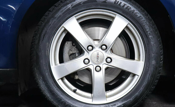 Ford Focus - Фото 8