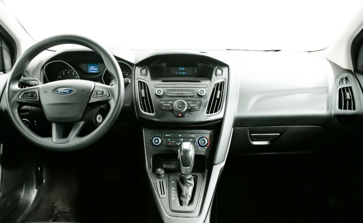 Ford Focus - Фото 8