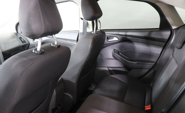 Ford Focus - Фото 6