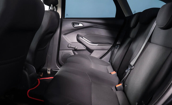 Ford Focus - Фото 15