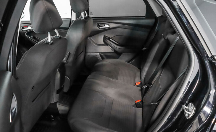 Ford Focus - Фото 13