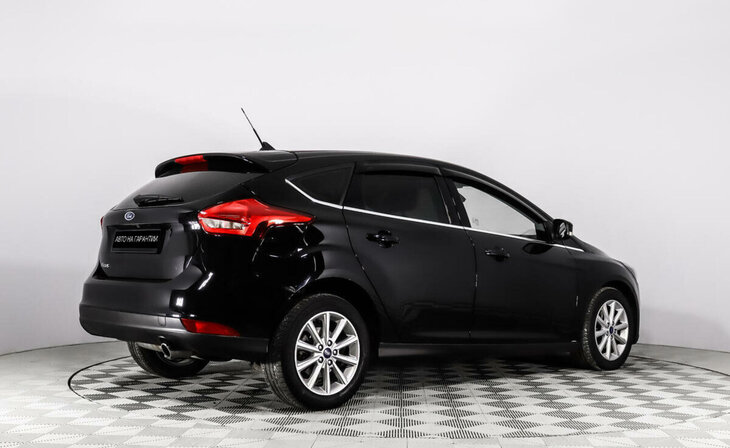 Ford Focus - Фото 4