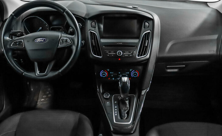 Ford Focus - Фото 7