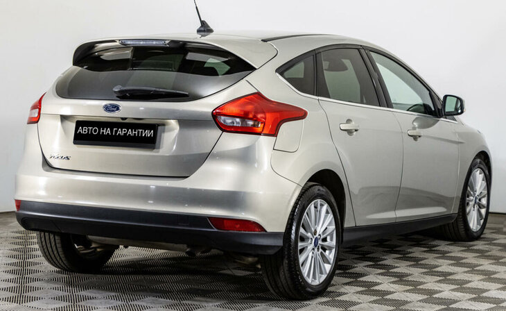 Ford Focus - Фото 4