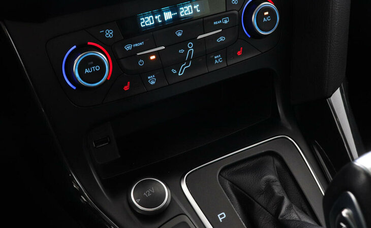 Ford Focus - Фото 8