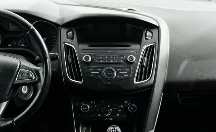 Ford Focus - Фото 9