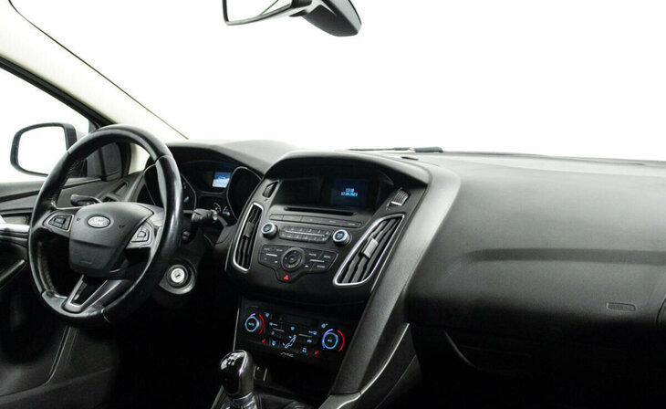 Ford Focus - Фото 6