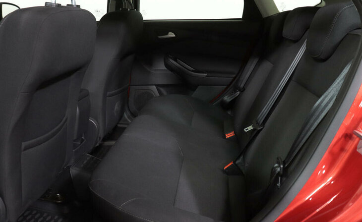 Ford Focus - Фото 14