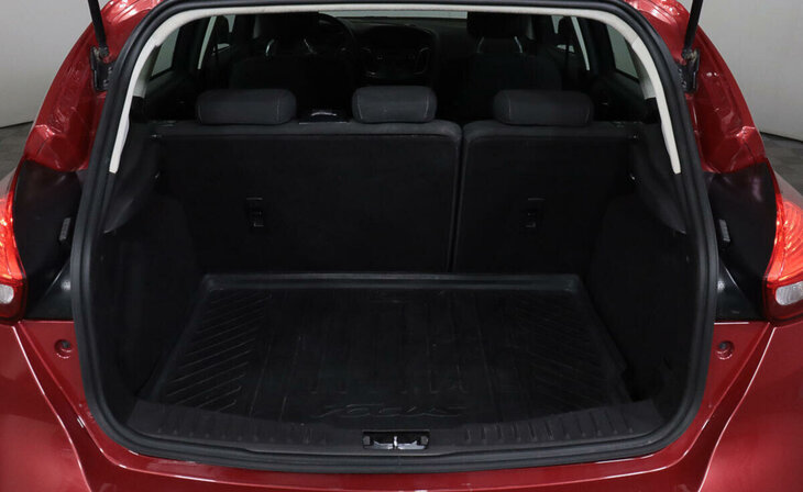 Ford Focus - Фото 15