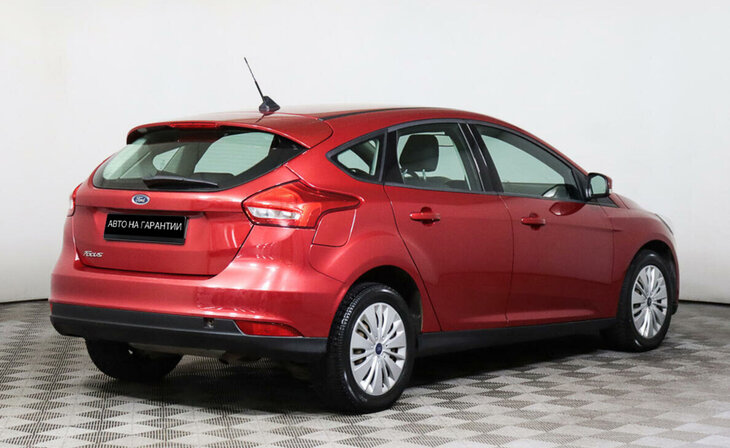Ford Focus - Фото 2