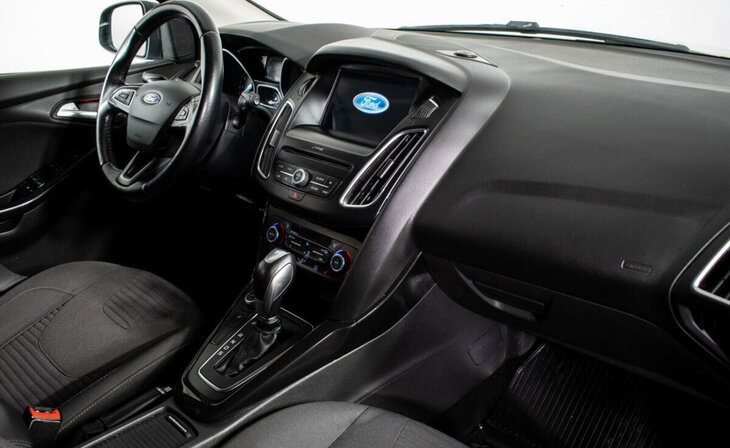 Ford Focus - Фото 4