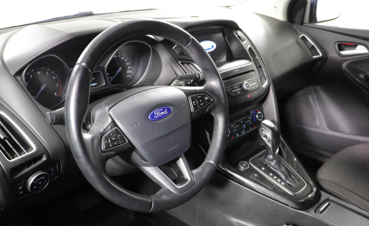 Ford Focus - Фото 6