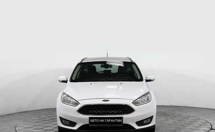 Ford Focus - Фото 1