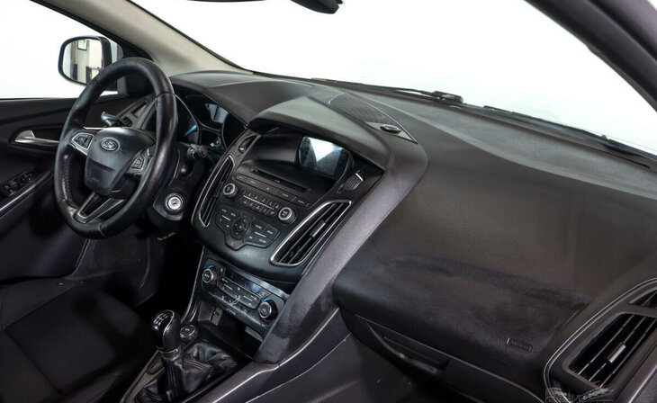 Ford Focus - Фото 5