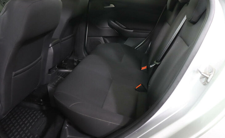 Ford Focus - Фото 12