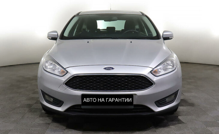 Ford Focus - Фото 1