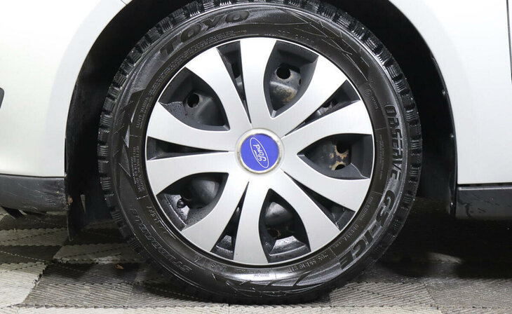 Ford Focus - Фото 5