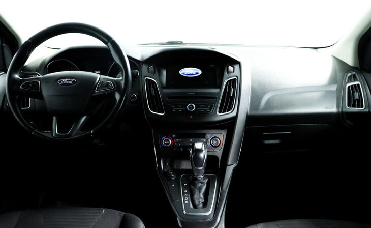 Ford Focus - Фото 9