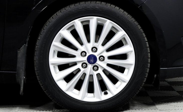 Ford Focus - Фото 7