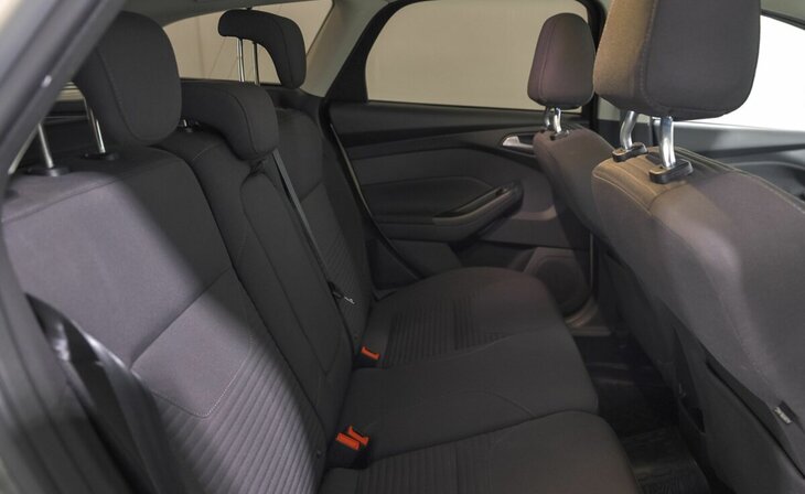 Ford Focus - Фото 11
