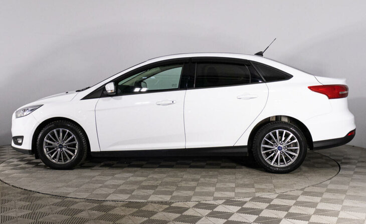 Ford Focus - Фото 2