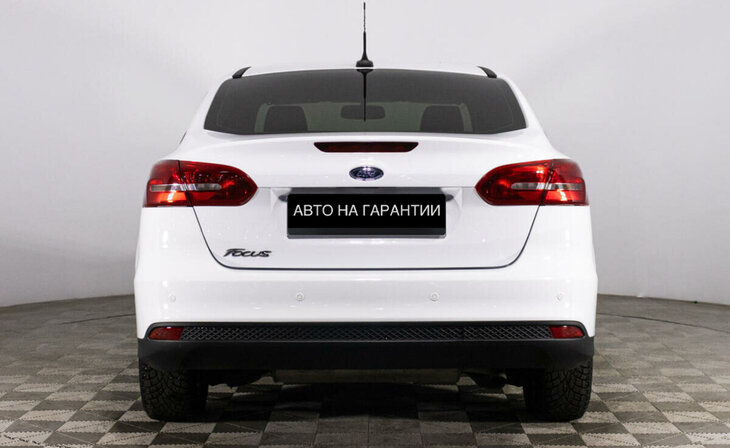 Ford Focus - Фото 5