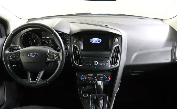 Ford Focus - Фото 10